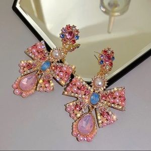 🌟 Baroque Pink Crystal Statement Earrings